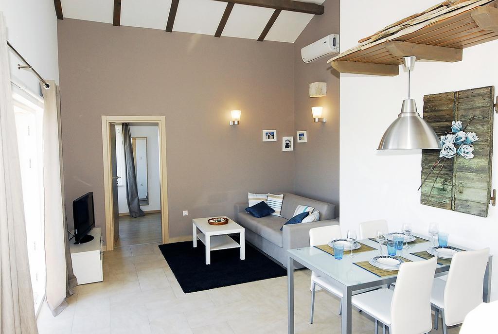 Apartments Maslina Primosten Luaran gambar